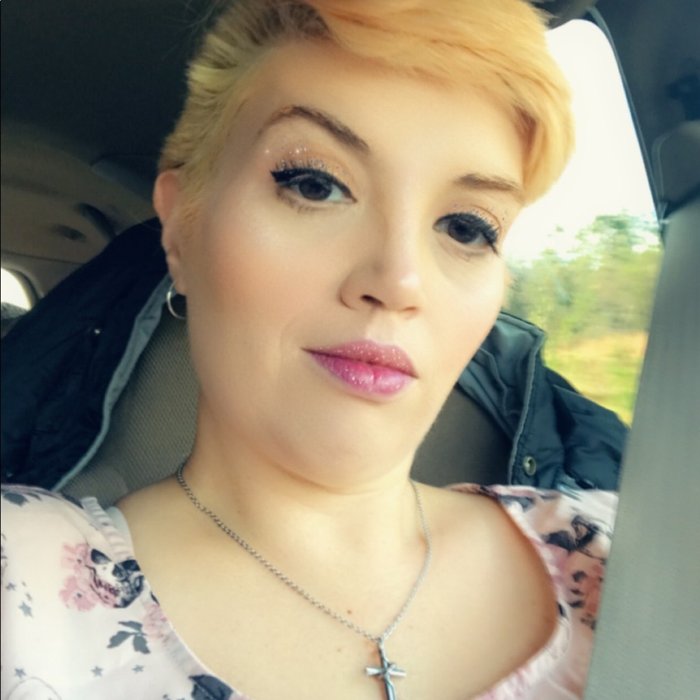 Meet your Posher, Heather